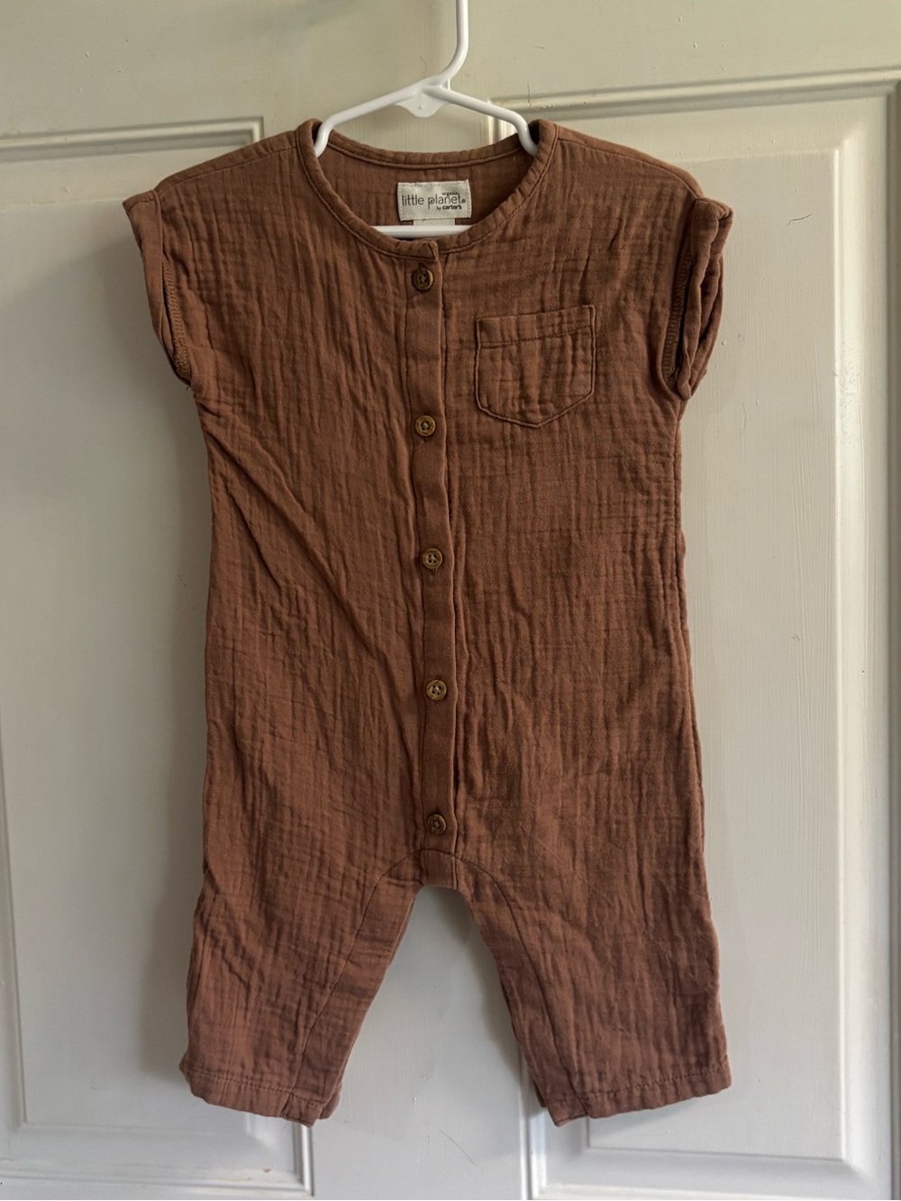 6M Little Planet by Carter's tan Organic Cotton Gauze short sleeve Jumpsuit. EUC